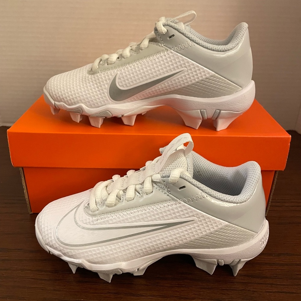 Nike Vapor Edge Shark 2 BG YOUTH Football Cleats- Style DH5089-100 Size 11c